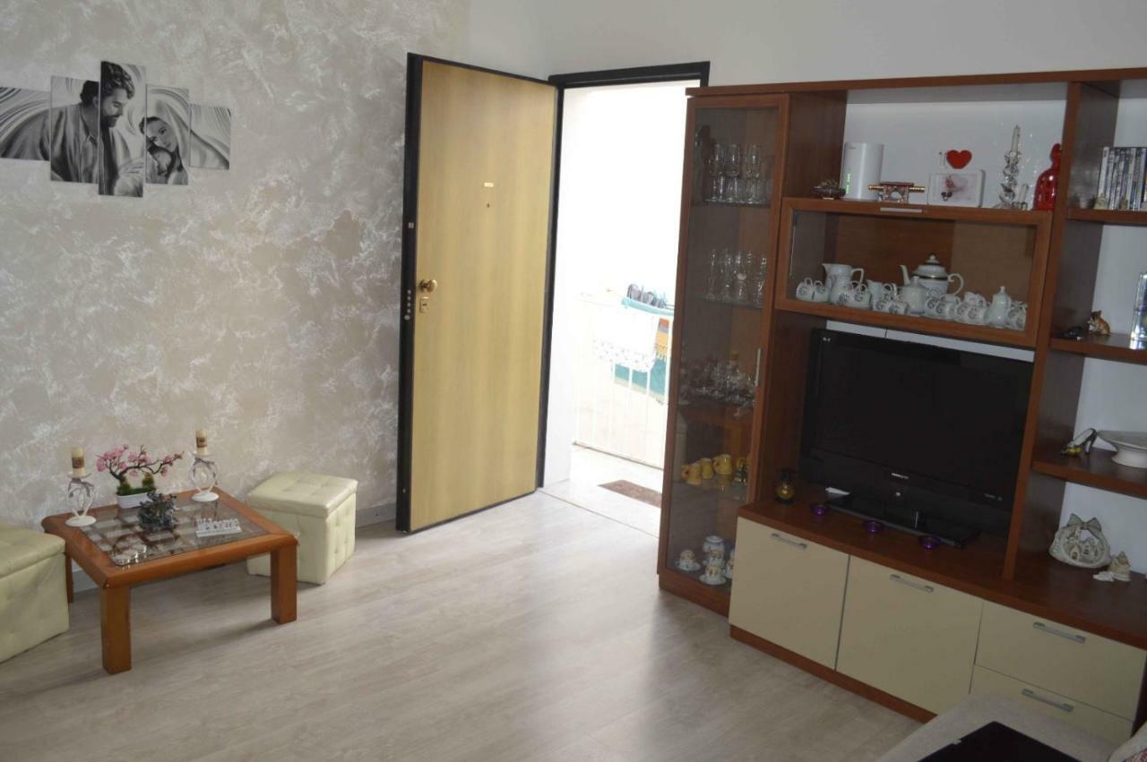 Casa Elena 7 Apartment ตราปานี ภายนอก รูปภาพ